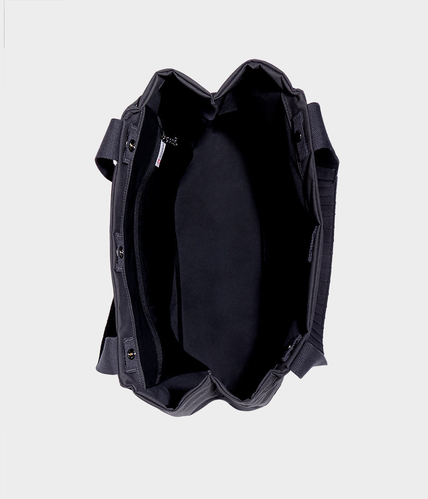 372013795-Props-KOSHA-CARRYALL-PHANTOM-05.jpg